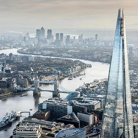3 Bedroom Flat With Free Secured Parking In Borough Near The Shard, Bermondsey London Exterior photo