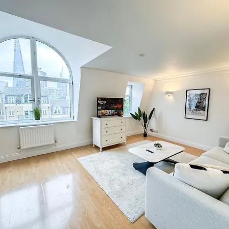 3 Bedroom Flat With Free Secured Parking In Borough Near The Shard, Bermondsey London Exterior photo