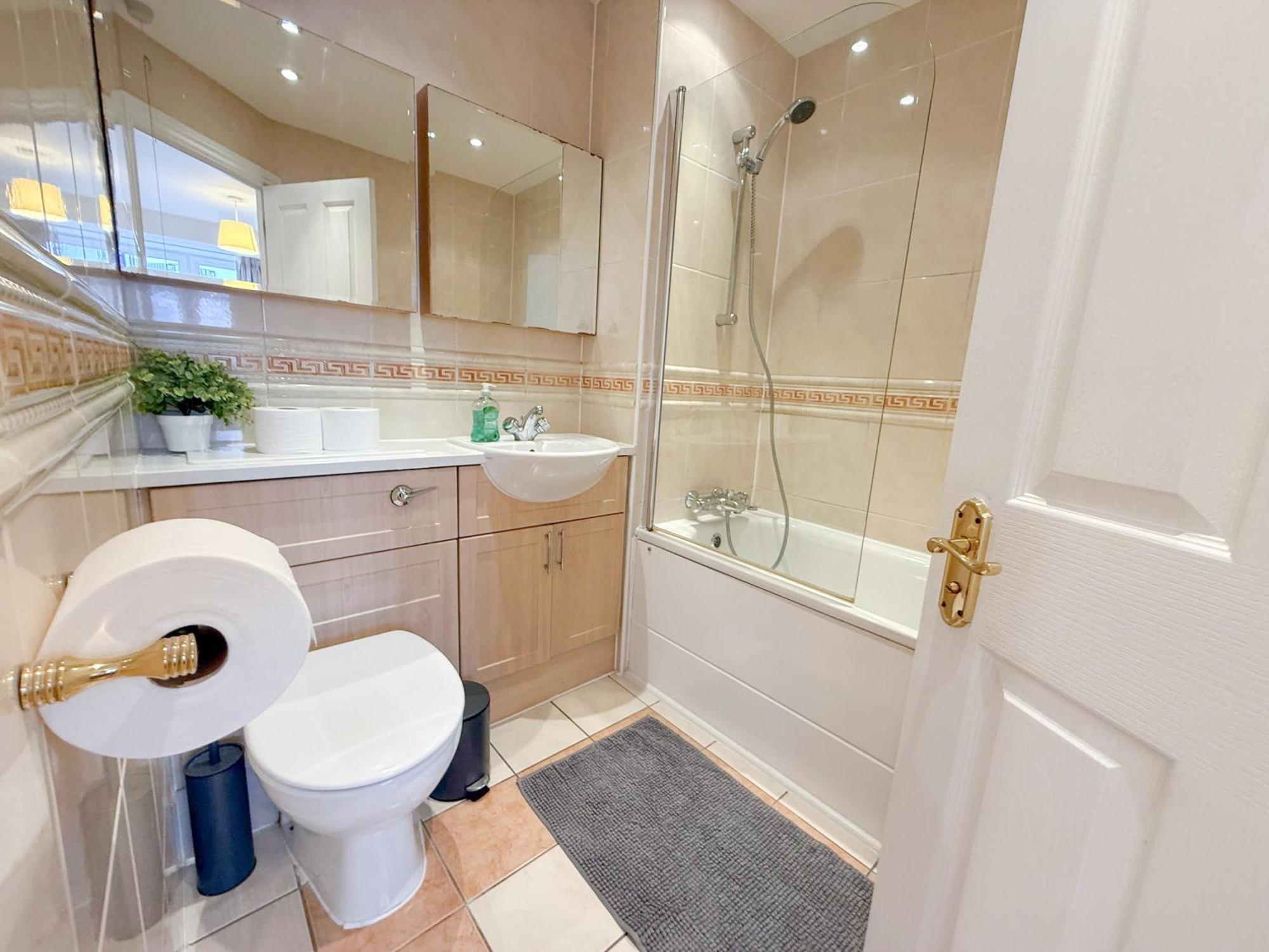 Borough 3-bedroom With Clear View At The Shard * London